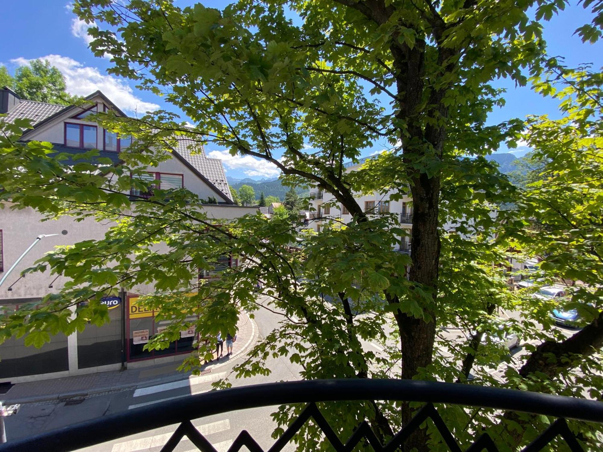 Apartamenty Zakopanepoleca - Krupowki Centrum Exterior foto